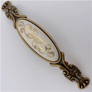 Giusti-M82-Decoration-P1-2